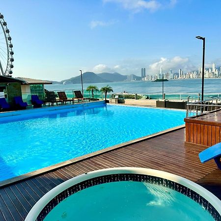 Balneário Camboriú Roda Gigante, Garagem E Piscina מראה חיצוני תמונה
