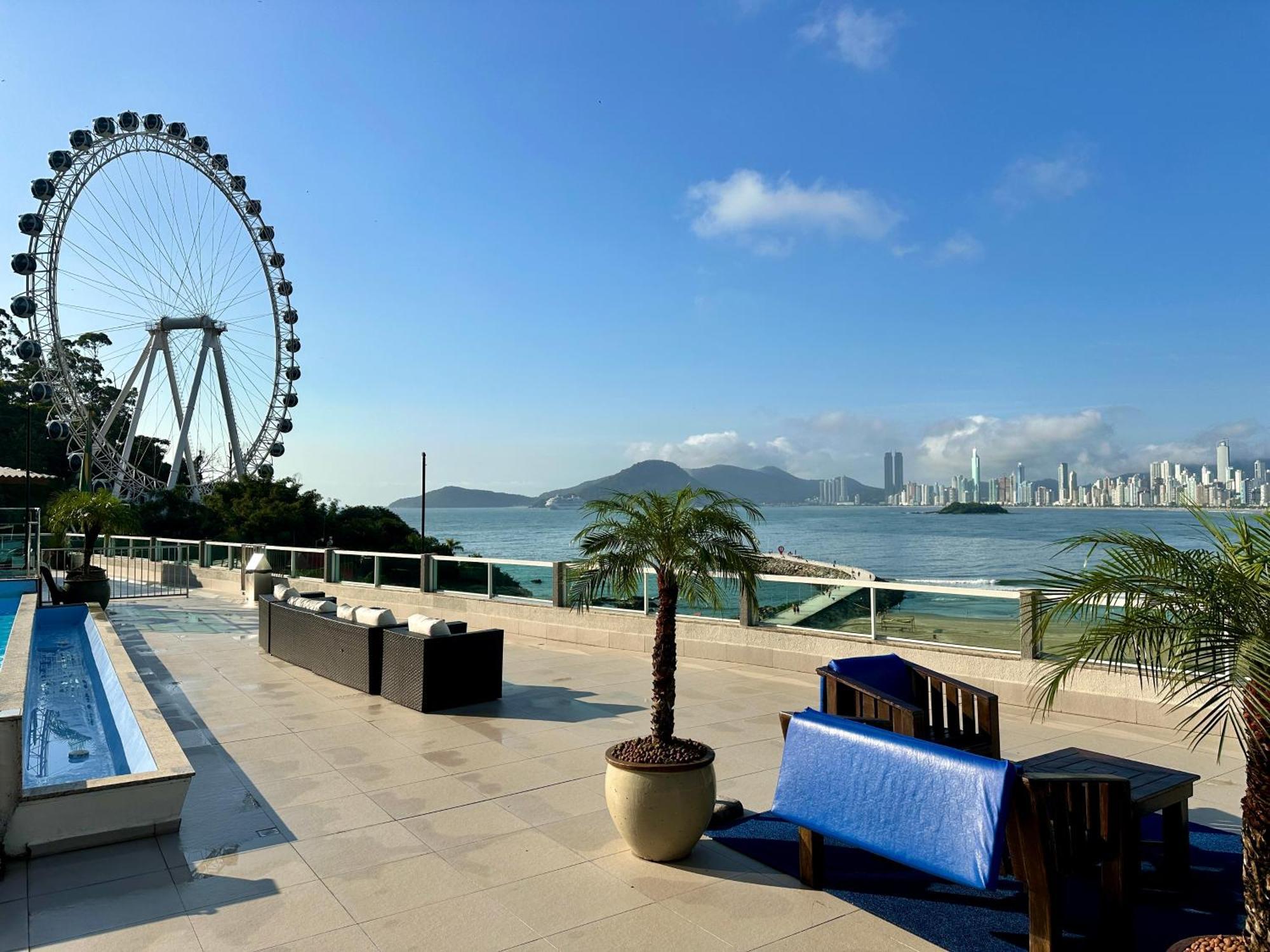 Balneário Camboriú Roda Gigante, Garagem E Piscina מראה חיצוני תמונה