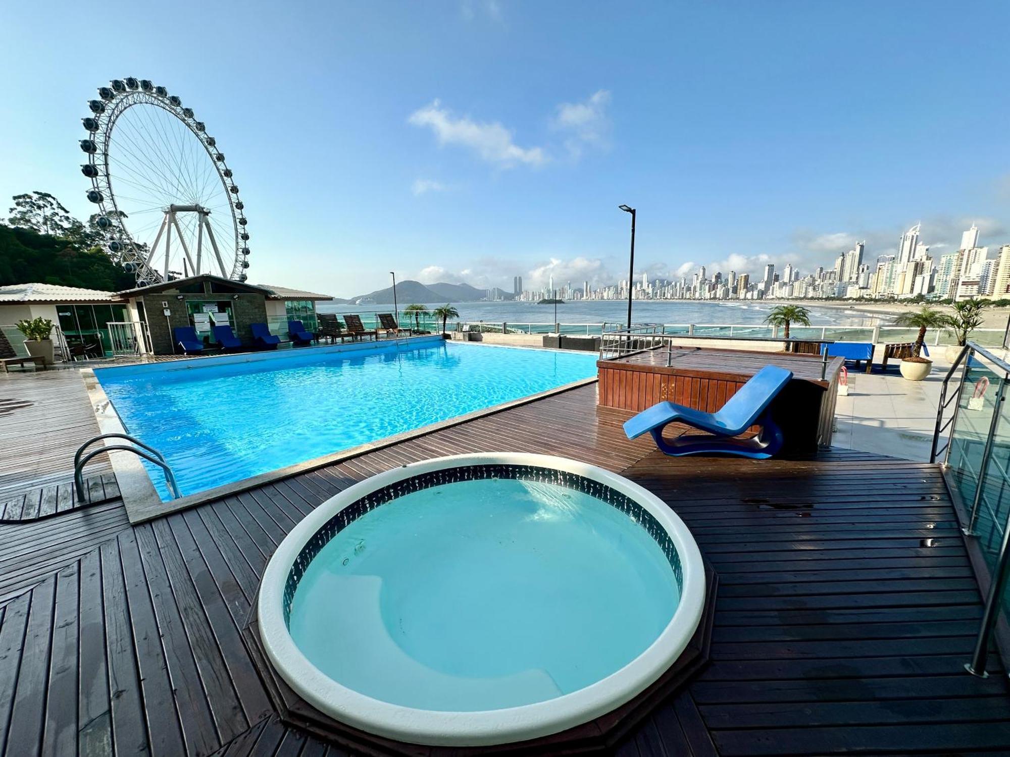 Balneário Camboriú Roda Gigante, Garagem E Piscina מראה חיצוני תמונה